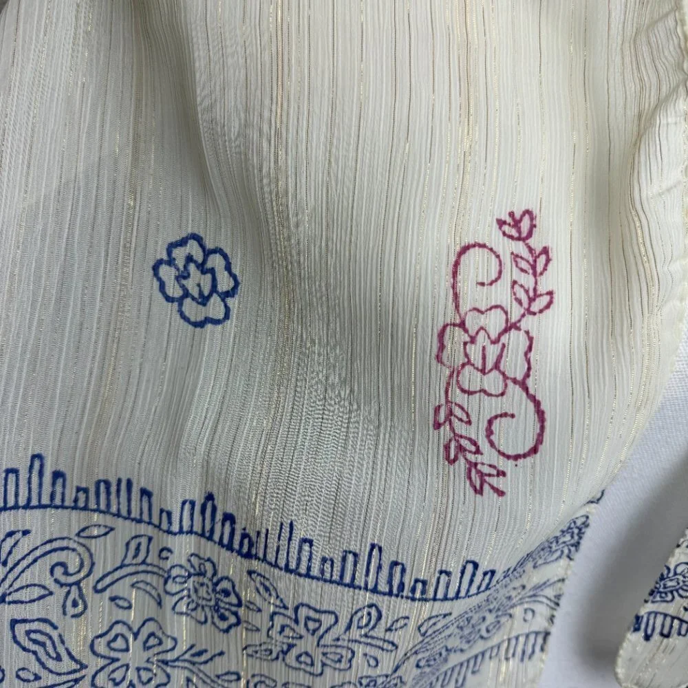 Vintage Scarf  Ivory Gold Metalic Tread